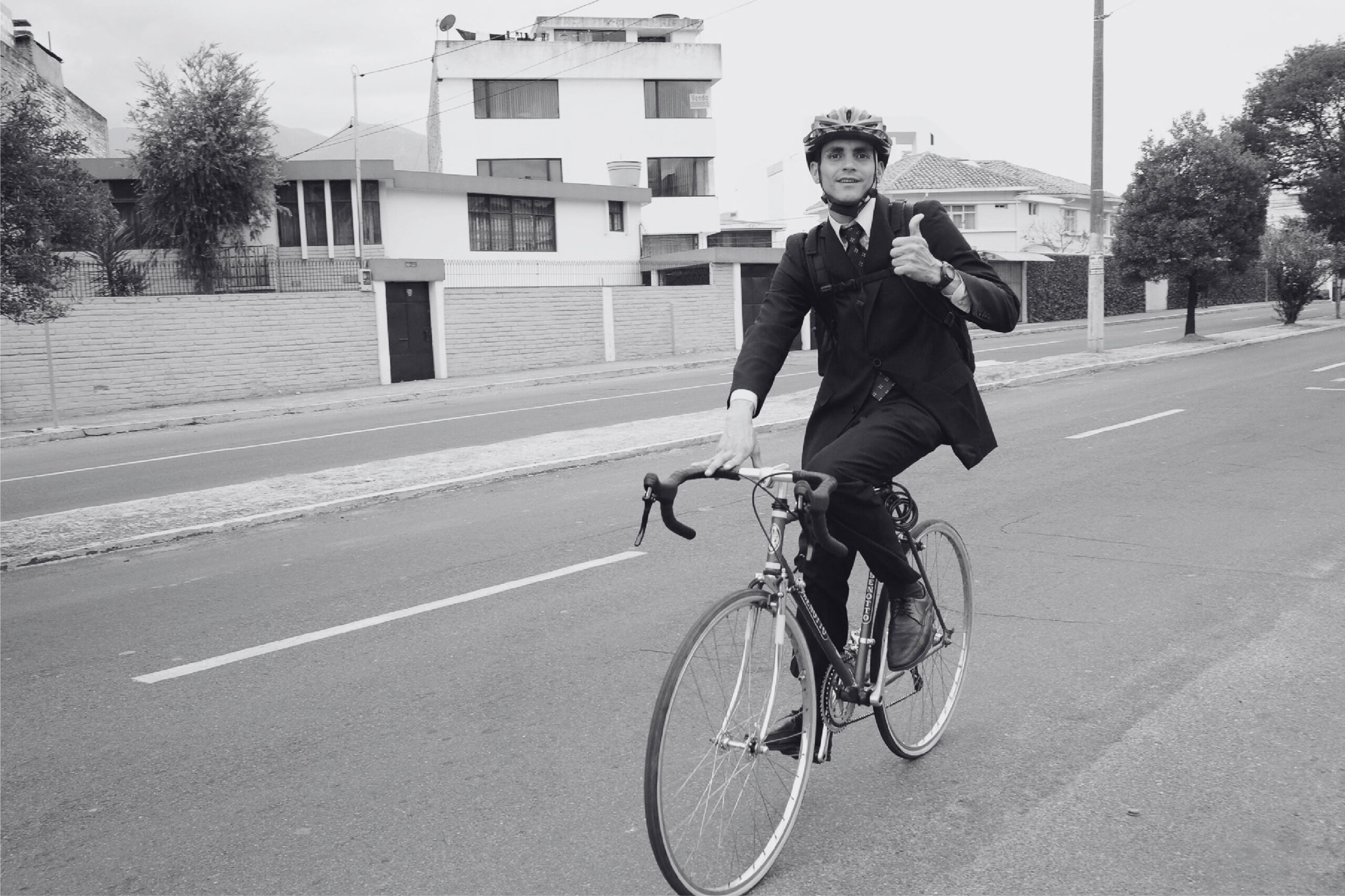 plus-size-women-workout-at-fitness-center-2024-11-29-01-05-14-utc-06